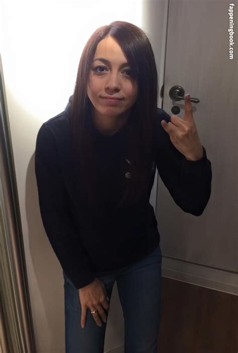 Anza Anzahpp Nude OnlyFans Leaks Fappening FappeningBook