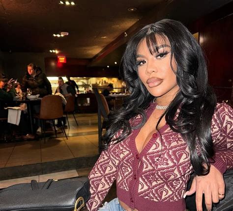 Chinese Kitty Parents: Father Nitti And Mother Nicky