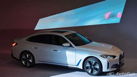 Gambar 1 Detail Tentang Mobil Listrik BMW I4 Dan BMW IX Sudah Muncul Di