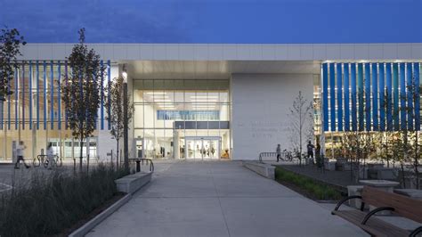 Meadowvale Community Centre and Library, Toronto, Ontario