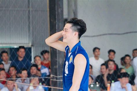 Hot boy bóng rổ và những chàng trai cao trên 1 90 m