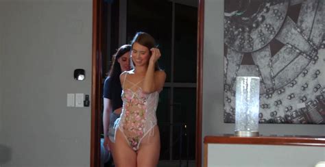 Jill Kassidy And Whitney Wright Rubbing Their Wet Twats ZB Porn