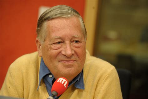 alain duhamel  reproche beaucoup de choses  emmanuel macron  tort