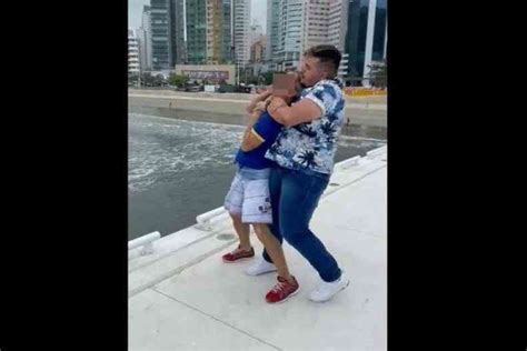 Homem gay reage mata leão em homofóbico em Santa Catarina veja Nacional Estado de Minas