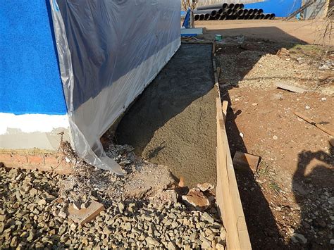 Устройство отмостки вокруг дома своими руками