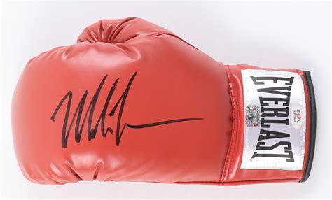 Mike Tyson Signed Everlast Boxing Glove Psa And Tyson Pristine Auction