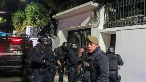 El mundo reacciona al asalto policial a la Embajada de México en Ecuador