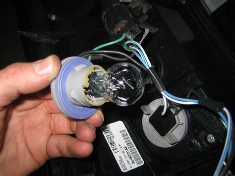 Chrysler-Town-and-Country-Tail-Light-Bulbs-Replacement-Guide-016