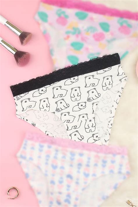 Buy Low Waist Bear Print Bikini Panty In White With Lace Waist Cotton Online India Best