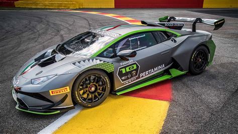 special lamborghini huracan super trofeo evo marks  years  racing