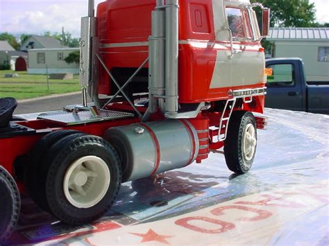 International Harvester Transtar 4070 A #10... - Model Trucks: Big Rigs ...