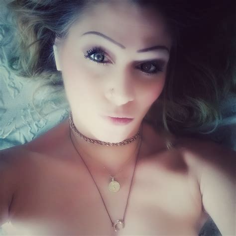 Nina Valencia S Profile Porn Vids Pics More ManyVids ManyVids