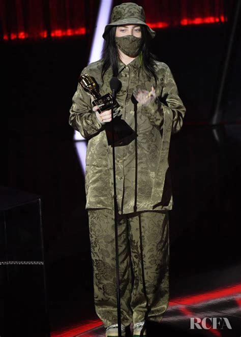 Billie Eilish Wore Gucci To The 2020 Billboard Music Awards