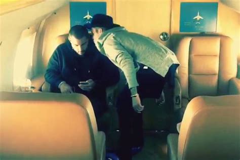 Justin Bieber Tells Fans He S Not Gay After Kissing Male Friend In Instagram Video London