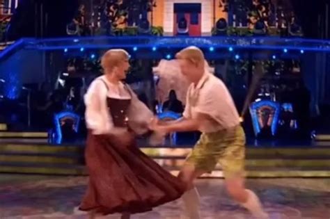 Bbc Strictly Come Dancing In Hot Water Over Ridiculous Trend And Viewers Say When Will It