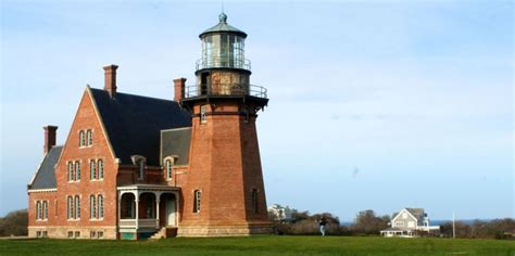 35 of the Most Beautiful Lighthouses in America | Beautiful lighthouse ...