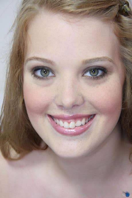 Sierra Skye Nude Pics XXX Galleries CoedCherry