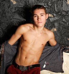 Liam Onaniert Und Ejakuliert Gay Porn Tube