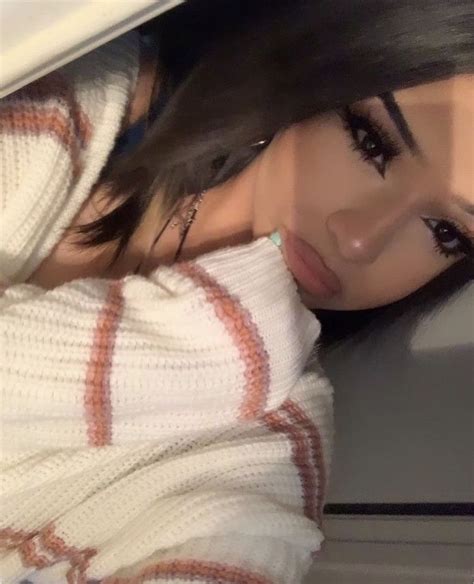 Pin By Theeyeisrighttt On Pretty People Cute Makeup Looks Latina Makeup Looks Pretty Selfies