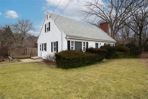 98 Ashaway Rd Westerly Ri 02891 See Est Value Schools And More