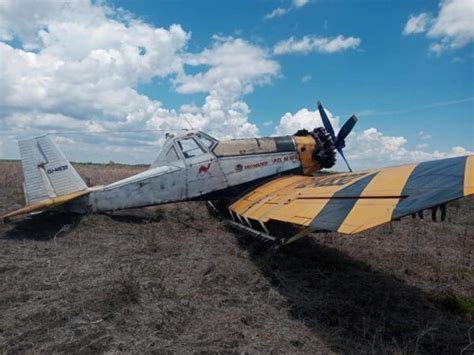 Piloto Sale Ileso Al Precipitarse A Tierra El Avi N Dromedario En Que