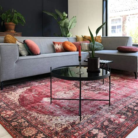 De Beste Kleur Vloerkleed Bij Een Grijze Bank Volero