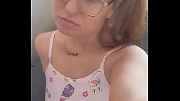 Úsame por favor Dime en los comentarios cómo me usarías y qué me harías por favor XVIDEOS