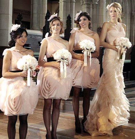 I Momenti In Cui Gossip Girl Pi Glamour Di Sex And The City Foto Blog Di Moda