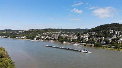 Von Bonn aus: Rhein nach Linz Sightseeing Bootstour | GetYourGuide