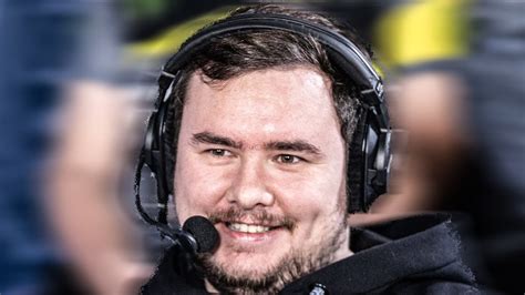 #1 ВОТ КАК СЕЙЧАС ИГРАЕТ ЛАДИСЛАВ GUARDIAN КОВАЧ - YouTube