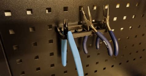 Plierscutters Holder For Pegboard Square Holes Cc 38mm By Svettis