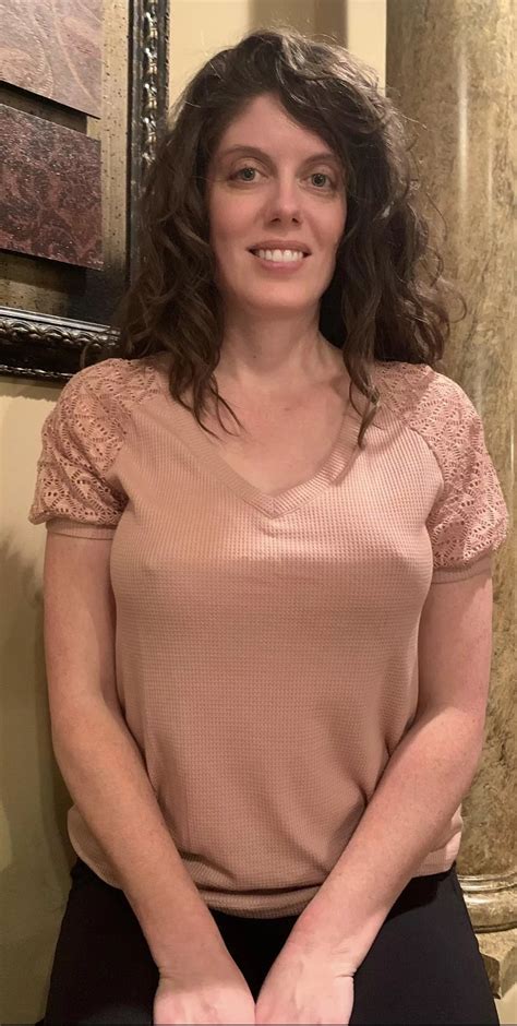 Hump Day Complete Nudes Braless NUDE PICS ORG