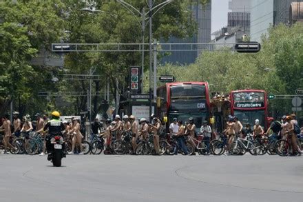 Nude Persons Meet Revolucion Monument Take Editorial Stock Photo Stock Image Shutterstock
