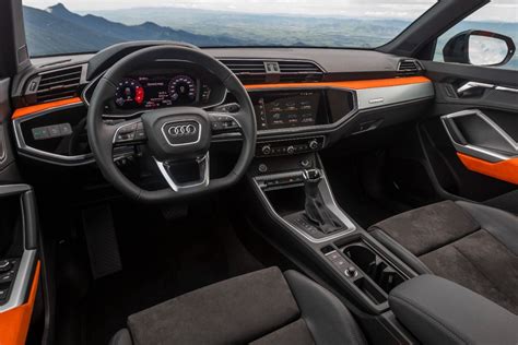 Audi Q3 2022 Interior