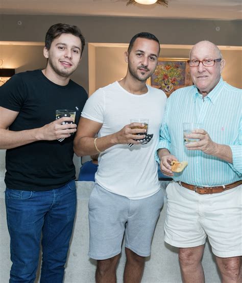 Older Mature Gay Men Cannaporet