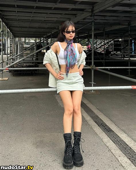 Blackpink Jennie BLΛƆKPIИK jennierubyjane sheflieshigh Nude OnlyFans Photo