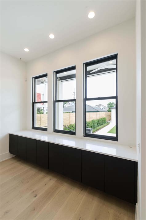 Black Exterior Windows With White Interior: A Refreshing Look For Your