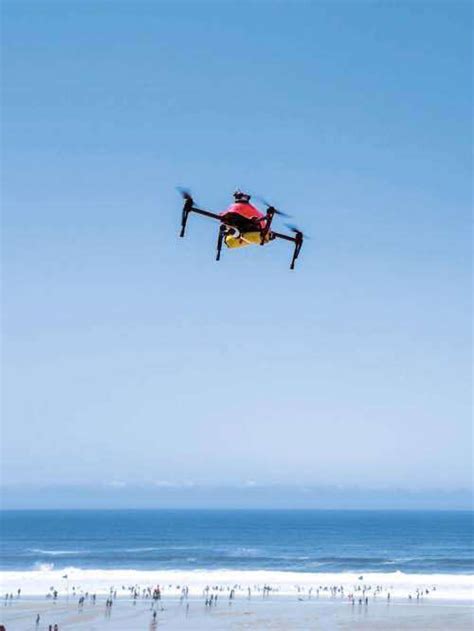 Sauveteur En L Air Un Drone Pour Aider Les Secours En Mer