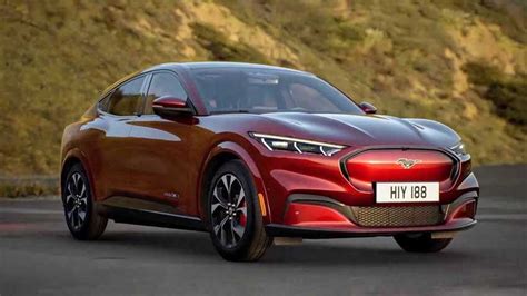 Ford Europe Releases New Mustang Mach E Ad