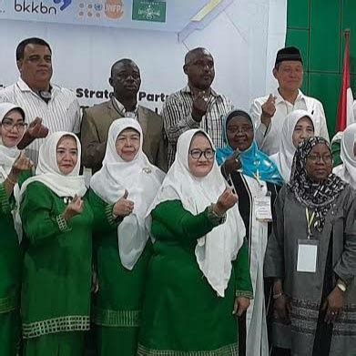 Muslimat NU Surabaya Bagi Pengalaman Kepada Delegasi Asia Afrika Apenso