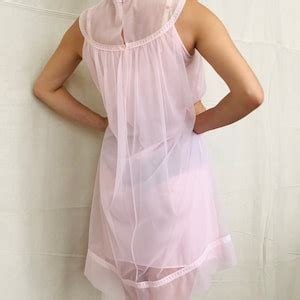 60s Vintage Pink Nylon Babydoll Nightie Lace Lingerie Size Small