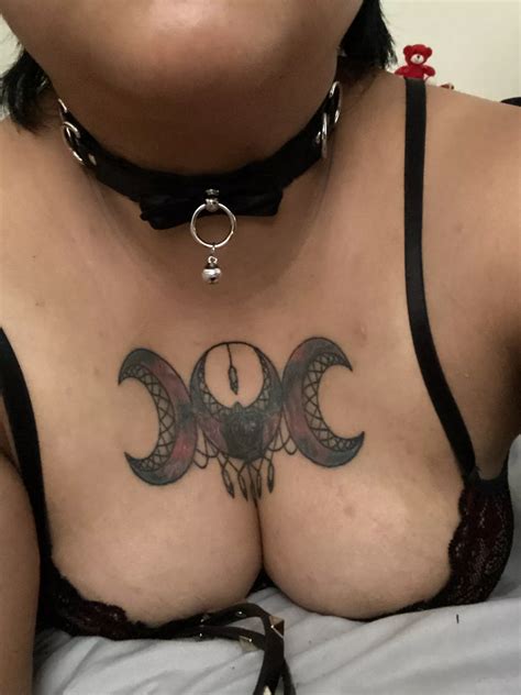 Showing Off My New Collar For Master Nudes Collared Nude Pics Org