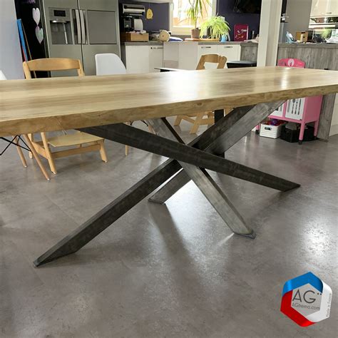 Table Live Egde Plateau Bois Massif Et Pieds Mikado Acier Agtrema