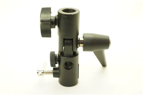 Calumet Hot Shoe Speedlight Flash Bracket With Umbrella Hole Camera House