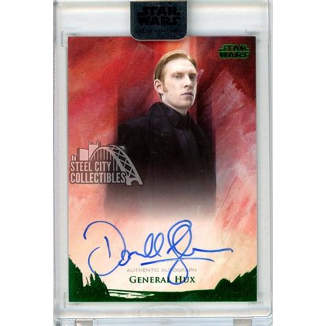 Domhnall Gleeson General Hux Topps Star Wars Stellar Signature