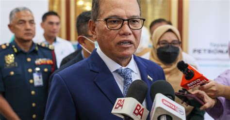 Perubahan Portfolio Exco Pahang Diumum Esok Mb Berita Harian