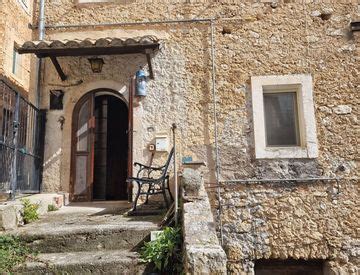 Rustico Casale In Vendita In Zona Centro A Alvito Mq Casa It