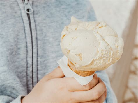 11 Foods That Can Make You Feel Sluggish & Drain Your Energy