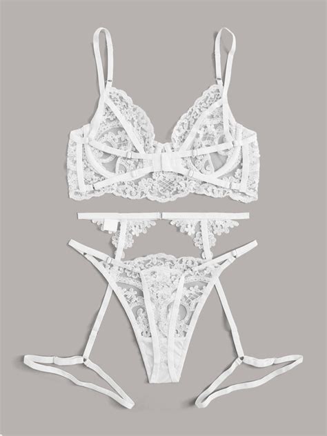Floral Lace Underwire Garter Lingerie Set Shein