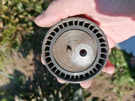 8450006996 Ролик натяжной в сборе LADA | Запчасти на DRIVE2